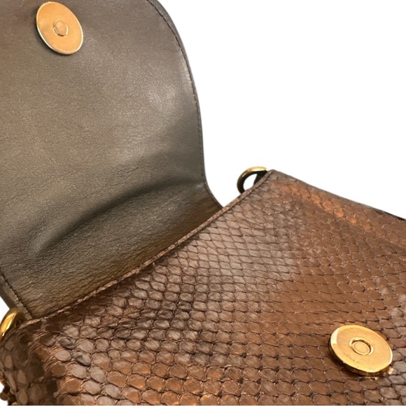 Gucci 1973 Python Crossbody Bag
Physical COA included - Picture 7 of 15